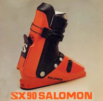 Salomon - první lyžařská bota s možností zapnout patu do vázání