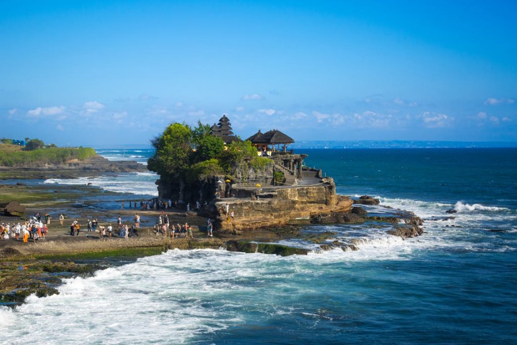 Hinduistický chrám Tanah Lot